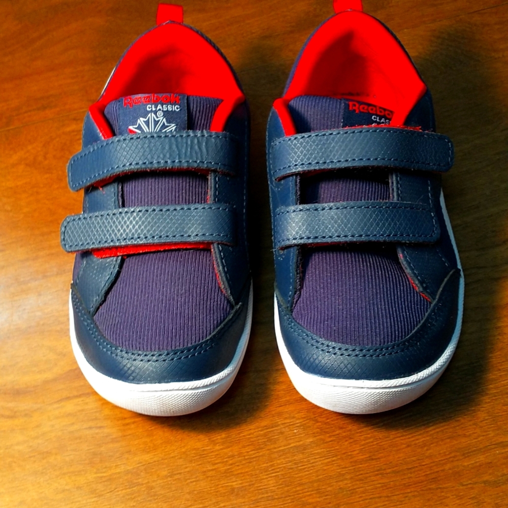 Reebox Ventureflex Chase ll Navy Primal Red Toddler Size 10 Shoes Like New